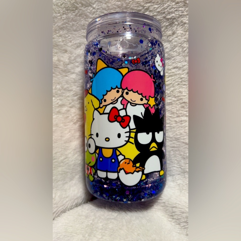Hello Kitty & friends snowglobe tumbler
